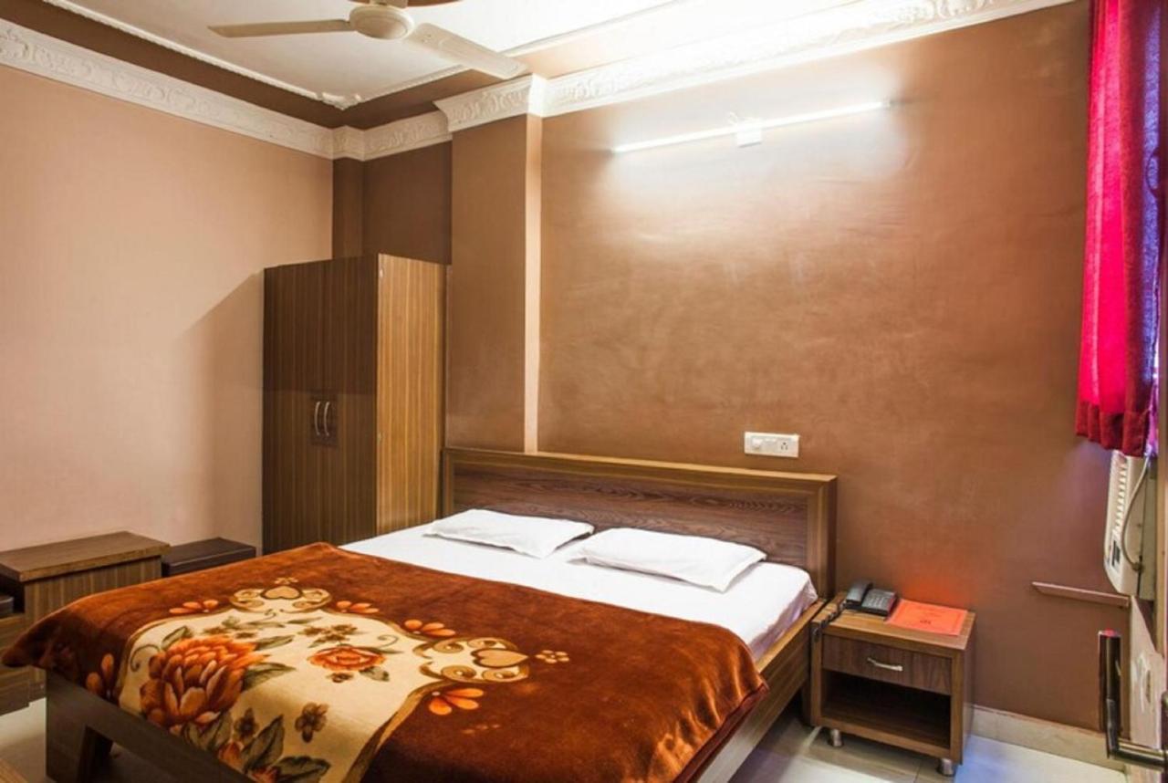 Hotel Novelty Dżammu Zewnętrze zdjęcie